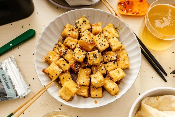 honey garlic tofu bites | www.iamafoodblog.com