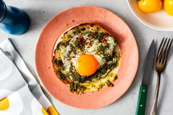 pesto eggs recipe | www.iamafoodblog.com