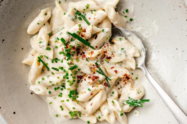 Sour Cream and Onion Pasta Recipe | www.iamafoodblog.com