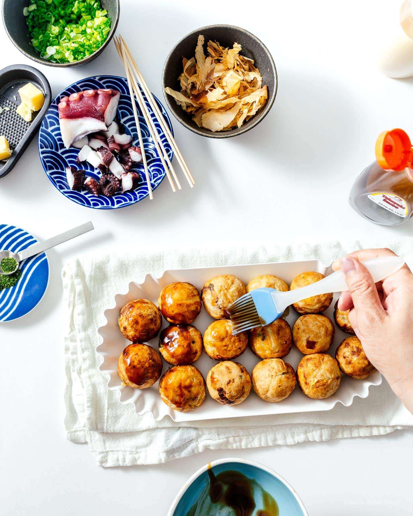 how to make takoyaki | www.iamafoodblog.com